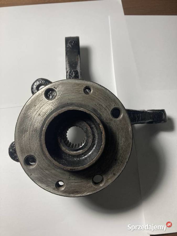 Piasta lewa przednia Renault clio II Kangoo podkarpackie