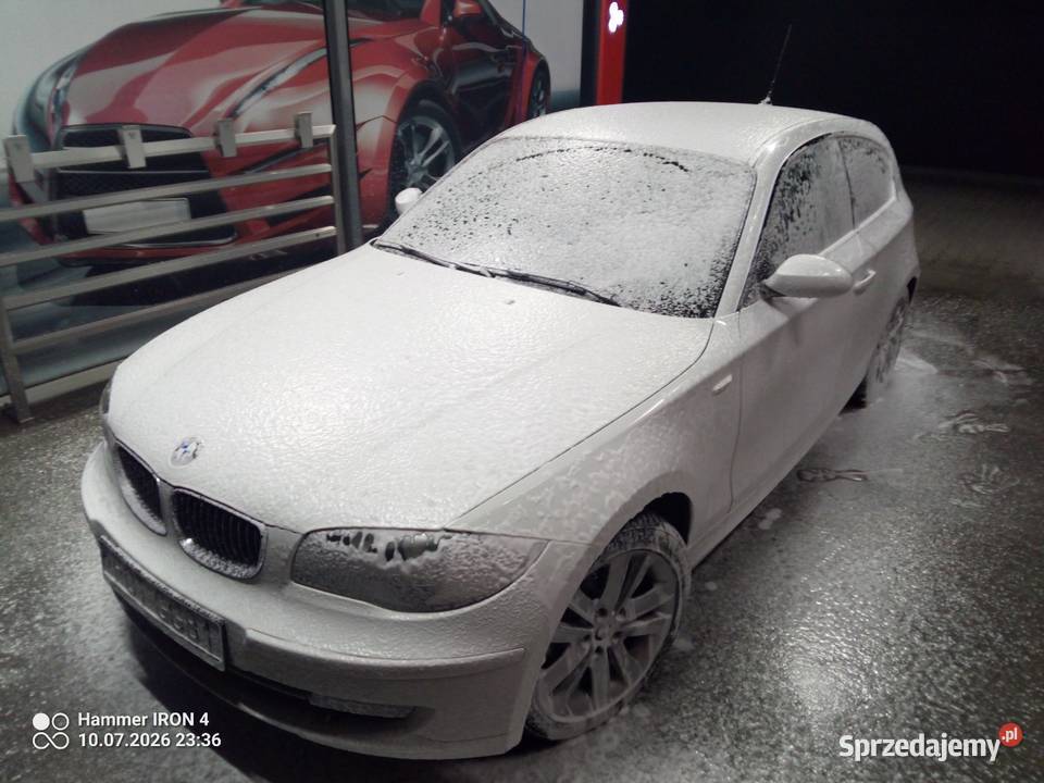 BMW E81 E87 116i 6hp 6biegów podświetlane klamki centralny zamek Ostrów Wielkopolski