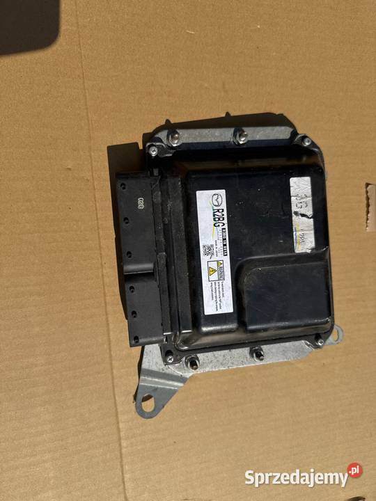KOMPUTER STEROWNIK SILNIKA MAZDA 6 II R2BG1888A osobowe