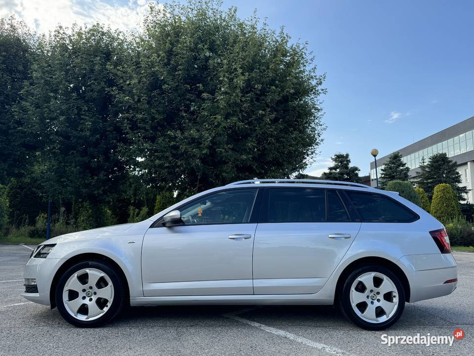 SkodaOctaviaLIFTBixenonLedNaviTempomatPodgrzszyba poduszka powietrzna Elbląg