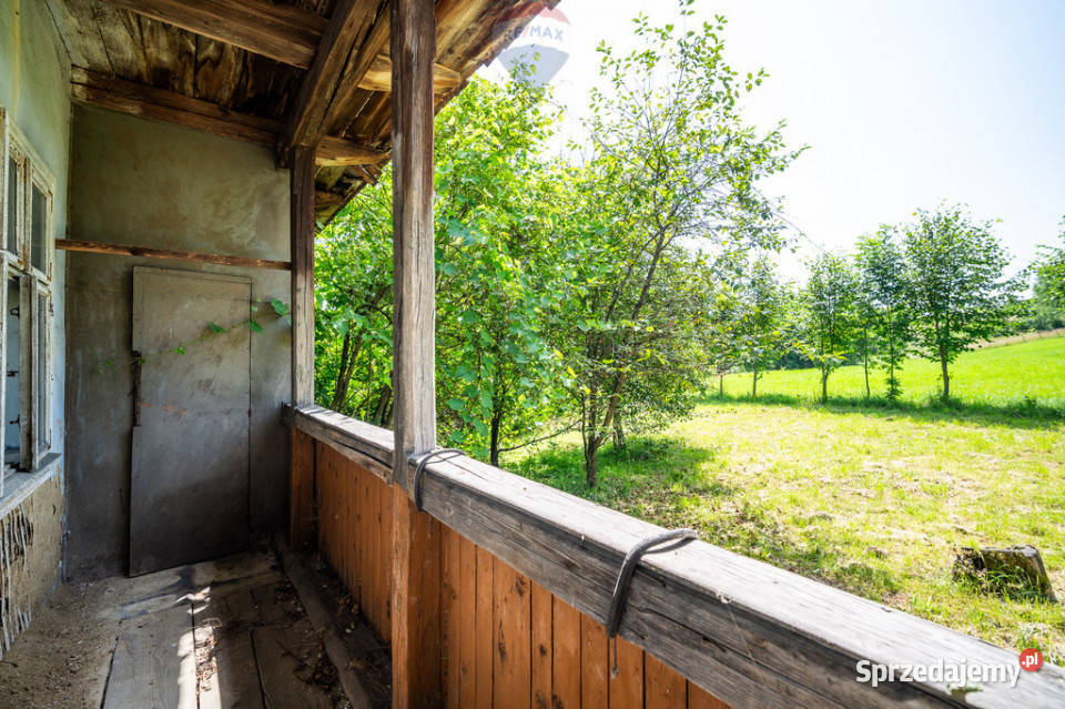 Dom do remontu duży budynek gospodarczy Liczba pokoi 2 sprzedam