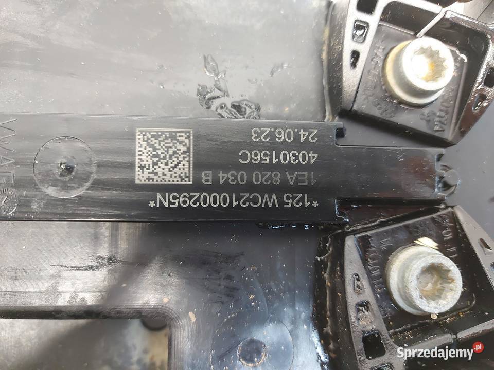 Audi Q4 ETRON 89A 89E WSPORNIK UCHWYT MOCOWANIE