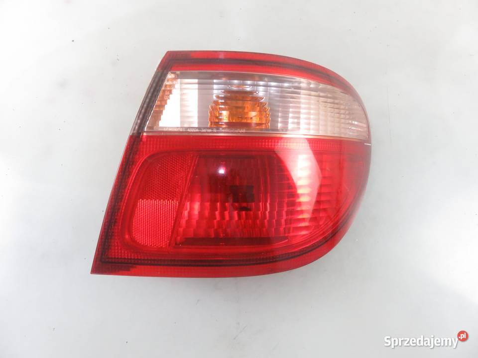 LAMPA PRAWA TYLNA NISSAN ALMERA N16 SEDAN sprzedam