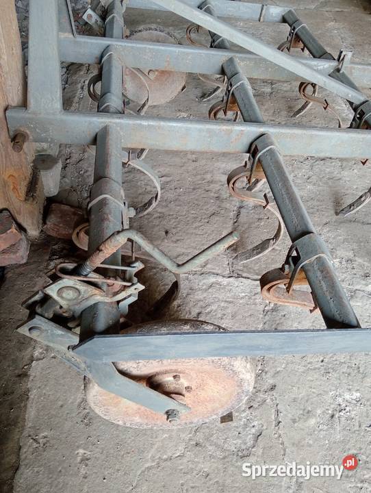 Kultywator Książ Wielki