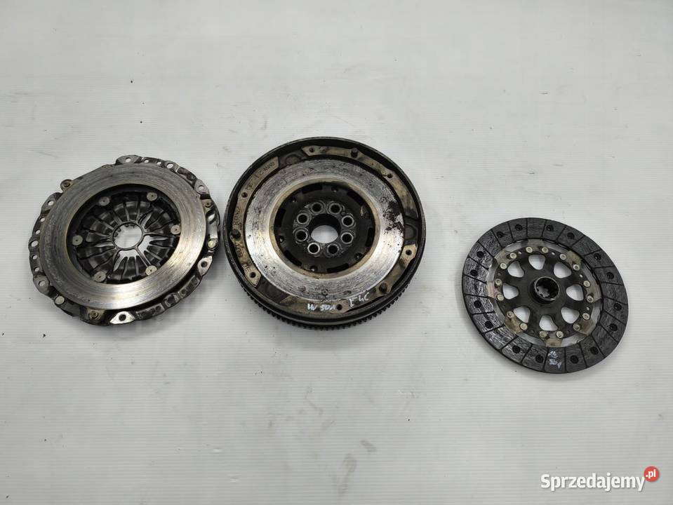 KOŁO DWUMASOWE TARCZA DOCISK BMW E46 19 TOURING wielkopolskie