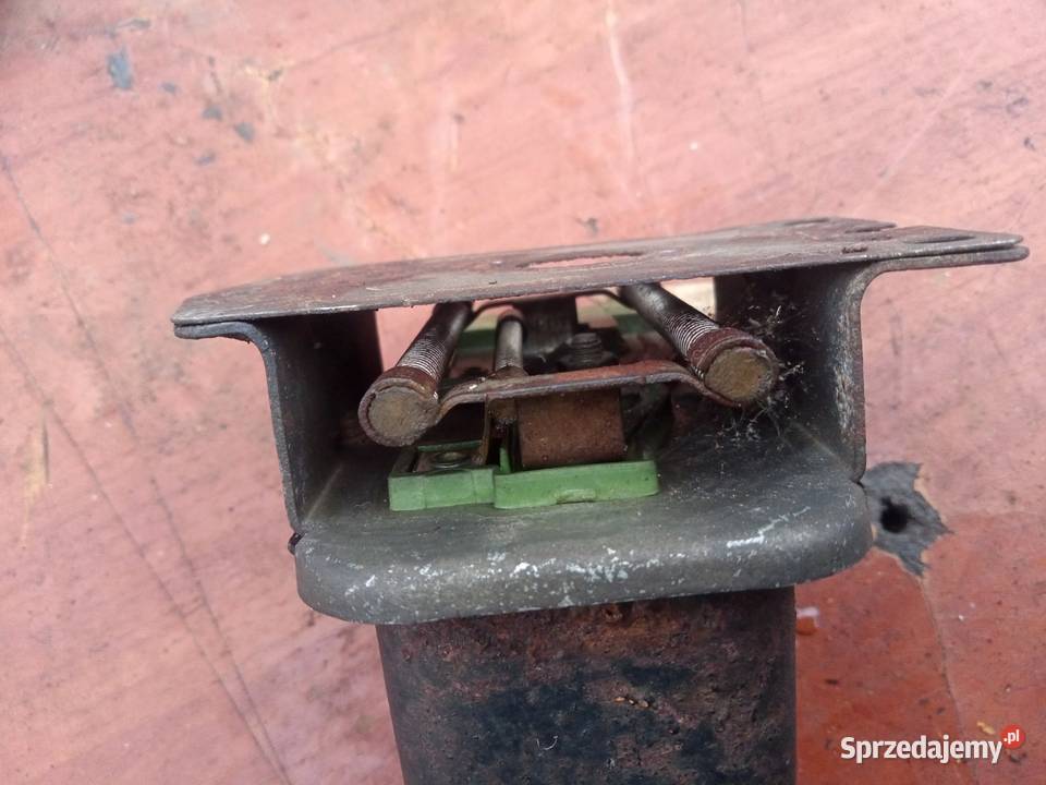 Polonez Fiat 125 regulator napiecia RC2 12B 81 6