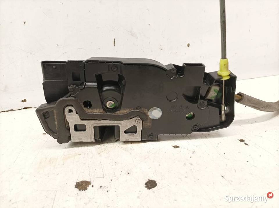 ZAMEK DRZWI LEWY PRZÓD EUROPA 0997203302