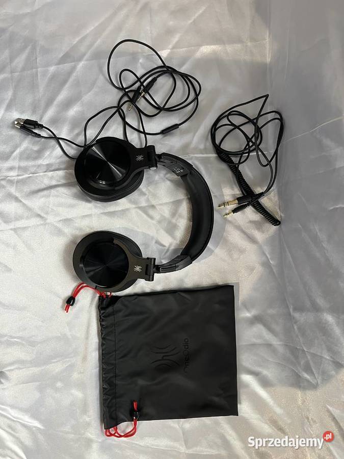 Słuchawki nauszne bluetooth Dobiegniew