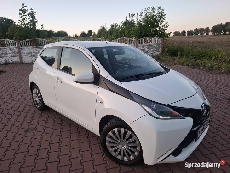 Toyota Aygo 10 BenzynaKlimaTempomatSerwis świętokrzyskie Skarżysko-Kamienna