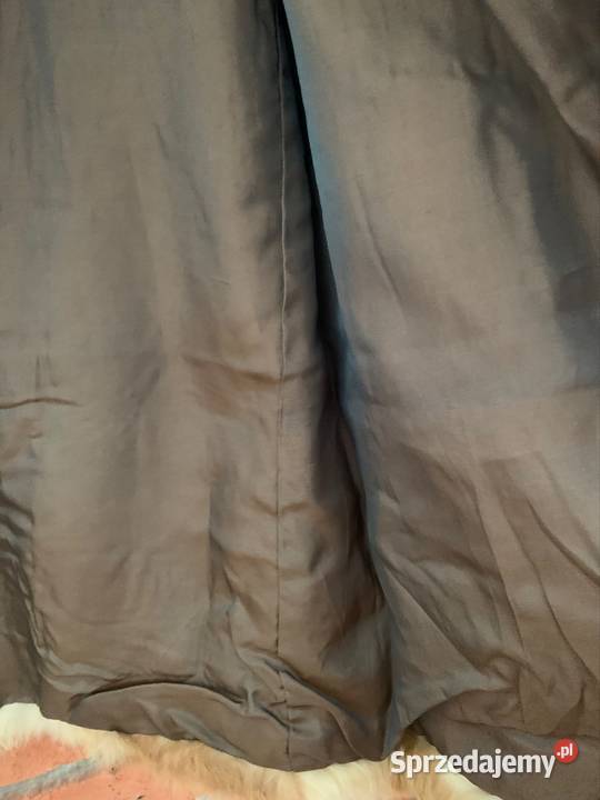 Cudne szczuple futerko naturalne z królika Skóra naturalna