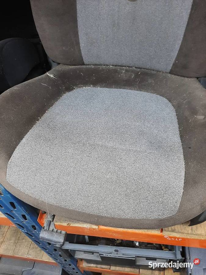 Fiat Bravo II lewy fotel kierowcy Ksawerów