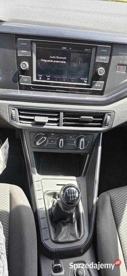 Volkswagen polo 10 mpi lekko uszkodzony 75KM Polo Wadowice
