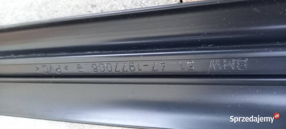 BMW e36 sedan kombi listwa dywanowa progowa Brzozów