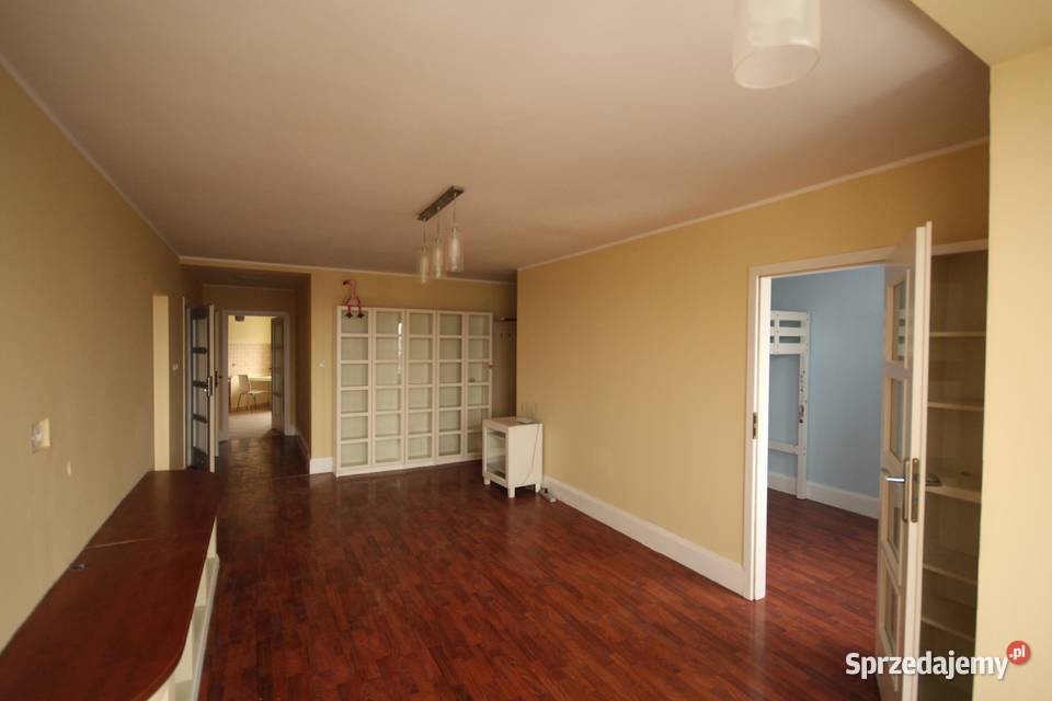 3pok 75met Gajowej BALKONKOMÓRKAGARAŻ Wrocław dolnośląskie