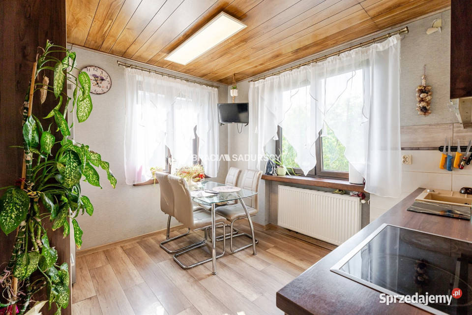 sprzedaży domu Świątniki Górne 220m2