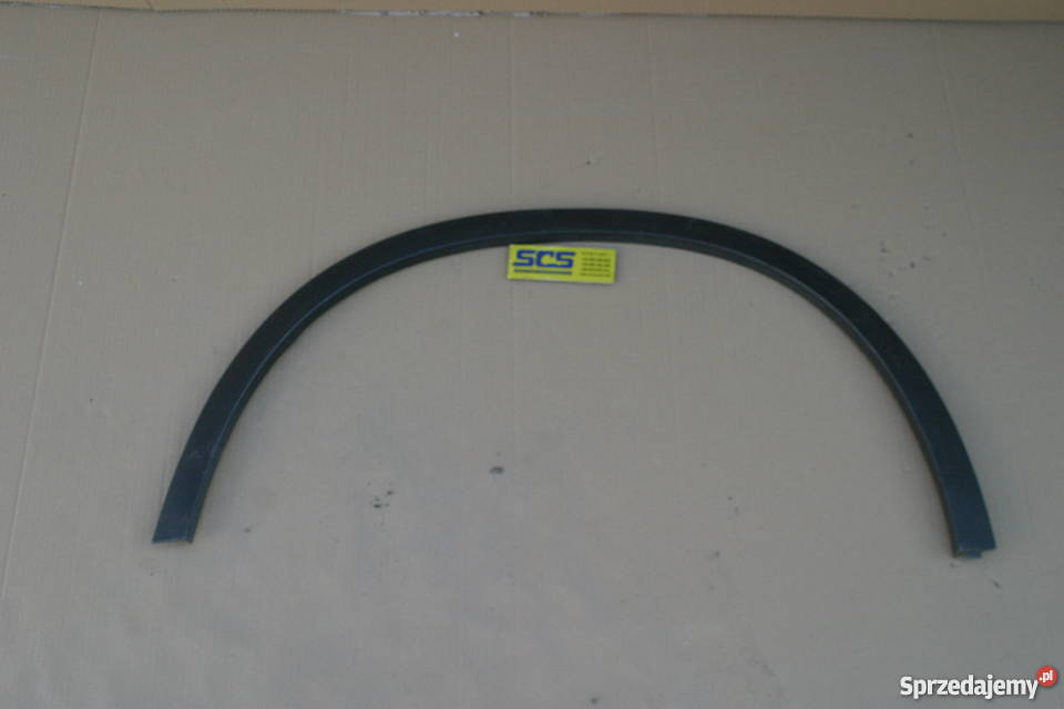 MERCEDES GLC 253 LISTWA BŁOTNIKA LEWY PRZÓD Bieleń