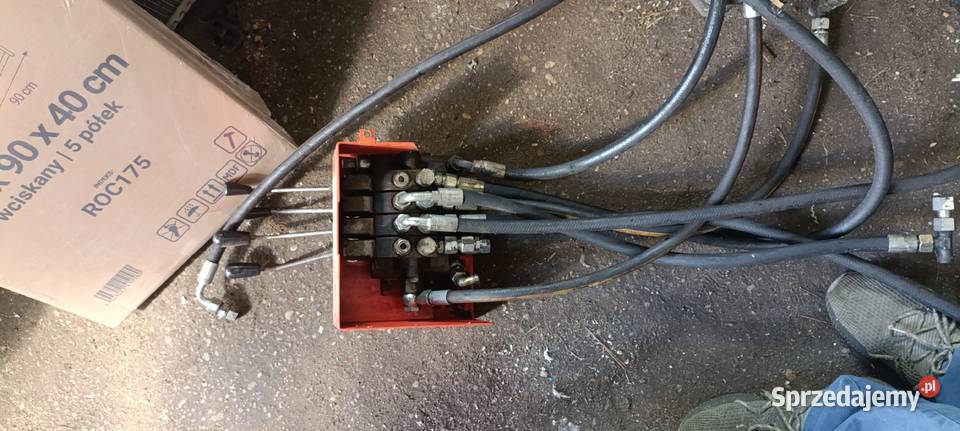 Rozdzielacz hydrauliczny 4 sekcje mini traktor Halinów