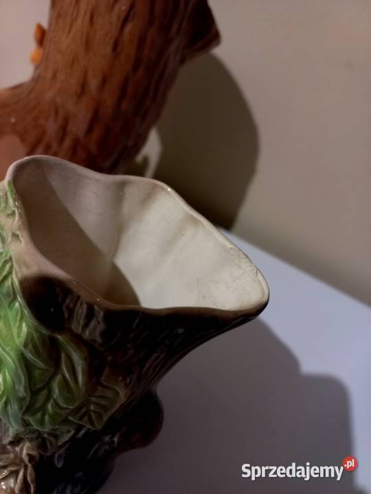 Piękne porcelanowe wazonyfigurki sygnowane Inowrocław sprzedam