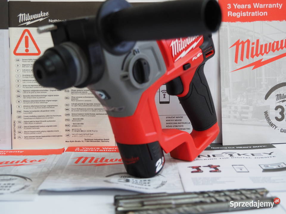 MILWAUKEE M12 CH młotowiertarka 1bateria 2v 2Ah Baszkówka