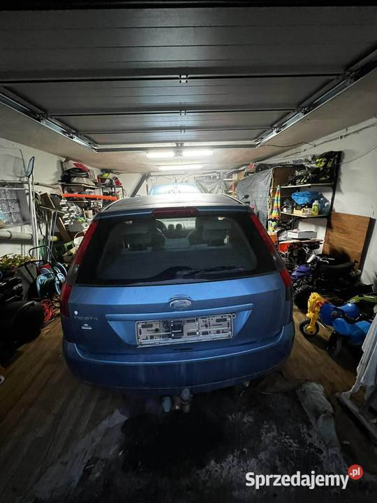 Sprzedam na części forda fiestę mk5 Rok produkcji 2000