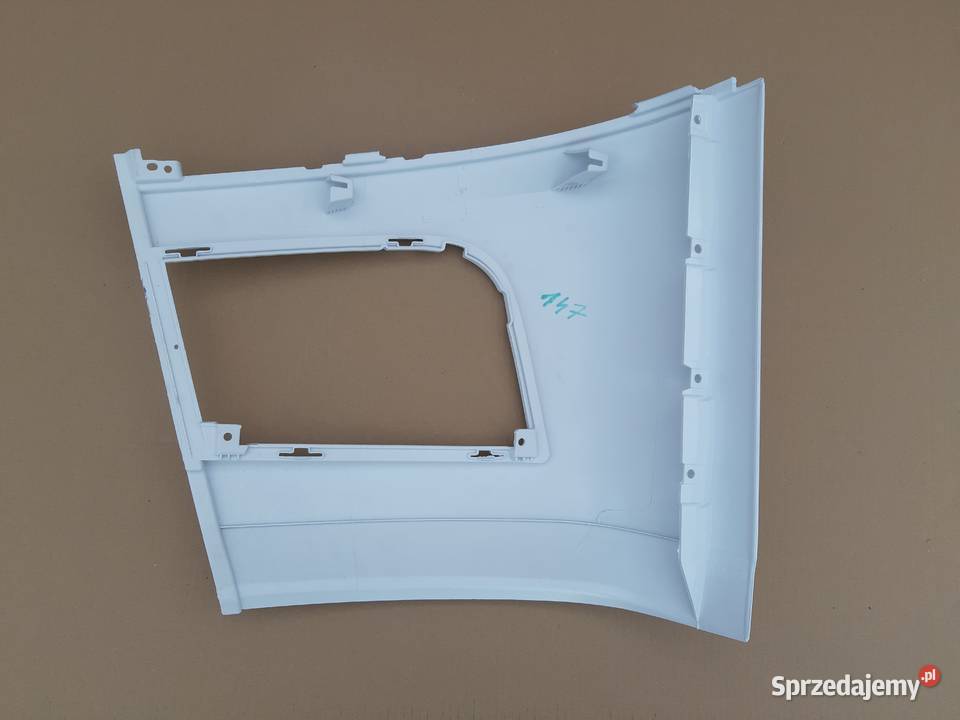 ACTROS MP4 NAROŻNIK ZDERZAKA PRAWY BIAŁY 147 Trzciel