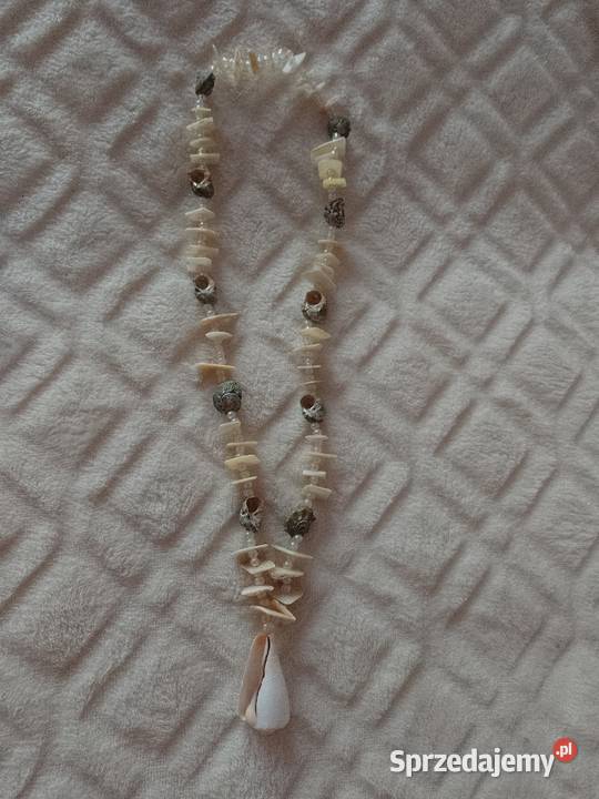 Hiszpańskie korale z Madrytu naszyjnik muszelki Dodatki Kraków