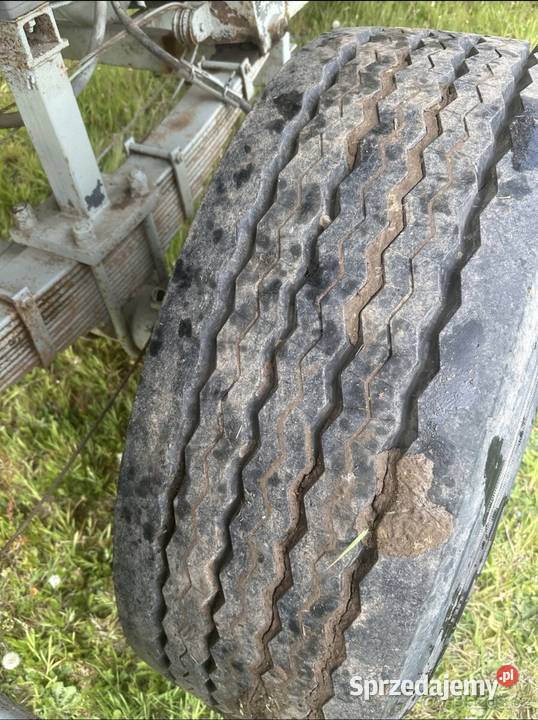 Przyczepa rolnicza wywrotka Panav 1713 nieuszkodzony Międzylesie
