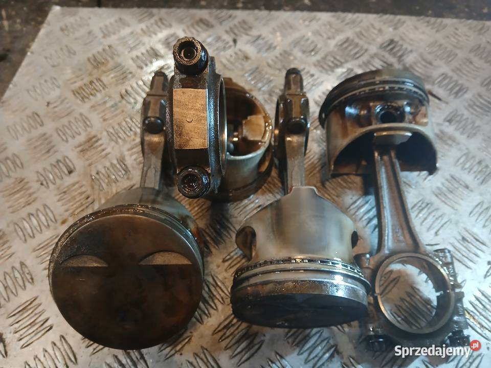 Tłok kobowód Porsche 944 25 B M4405 100184 Radłów