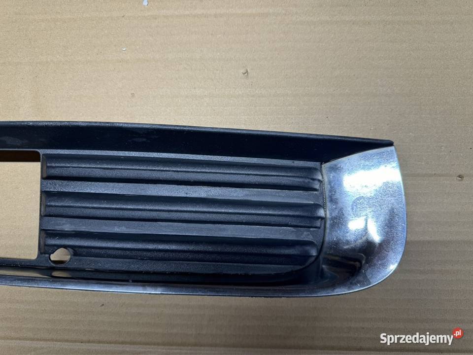 Kratka zderzaka przód prawa rh Opel insignia a 1 Sieraków