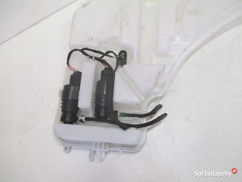 ZBIORNICZEK SPRYSKIWACZY BMW 3 F30 F31 724167312 Rakoniewice