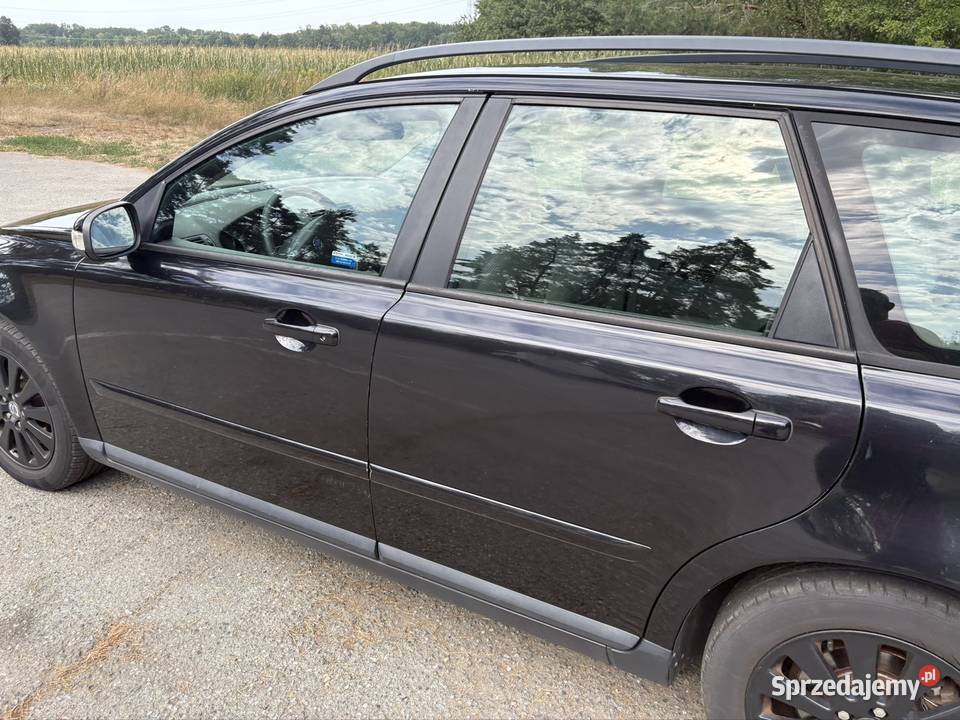 Volvo v50 2007 20 diesel 442000 Niemodlin