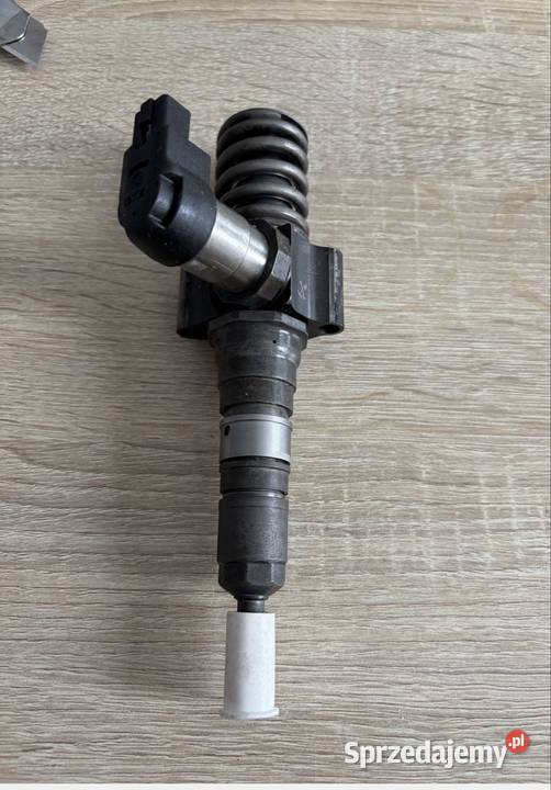 Pompowtryskiwacz 03G 130 073S regeneracji Boczków