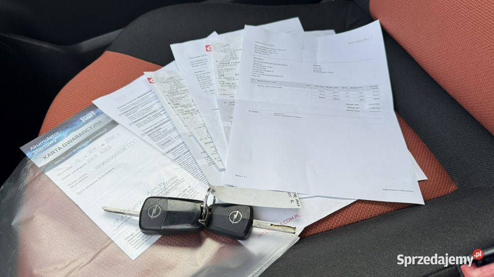 Opel Astra GTC 14 Benz 90 ZAREJESTROWANY w tempomat Strzegom