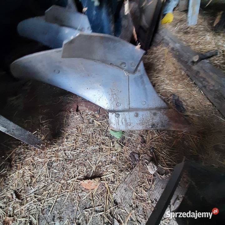 Pług agregat talerzowy przyczepa wywrotka Maszyny uprawowe Słomniki sprzedam