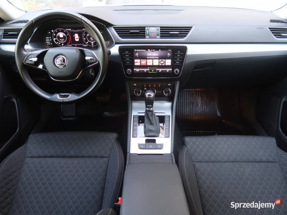 Skoda Superb 15 TSI światła LED Katowice
