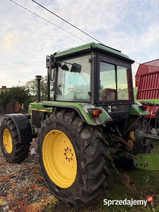 John deere 2040s Ciągniki Cisew