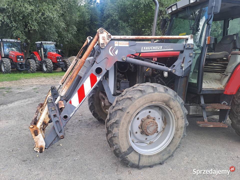 Ładowacz Tur Massey Ferguson lubelskie