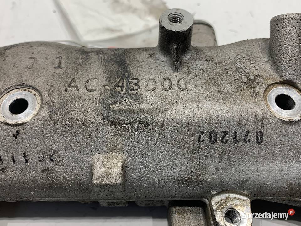 KOLEKTOR SSĄCY MERCEDES GLE LF00075 30 258 1518 sprzedam