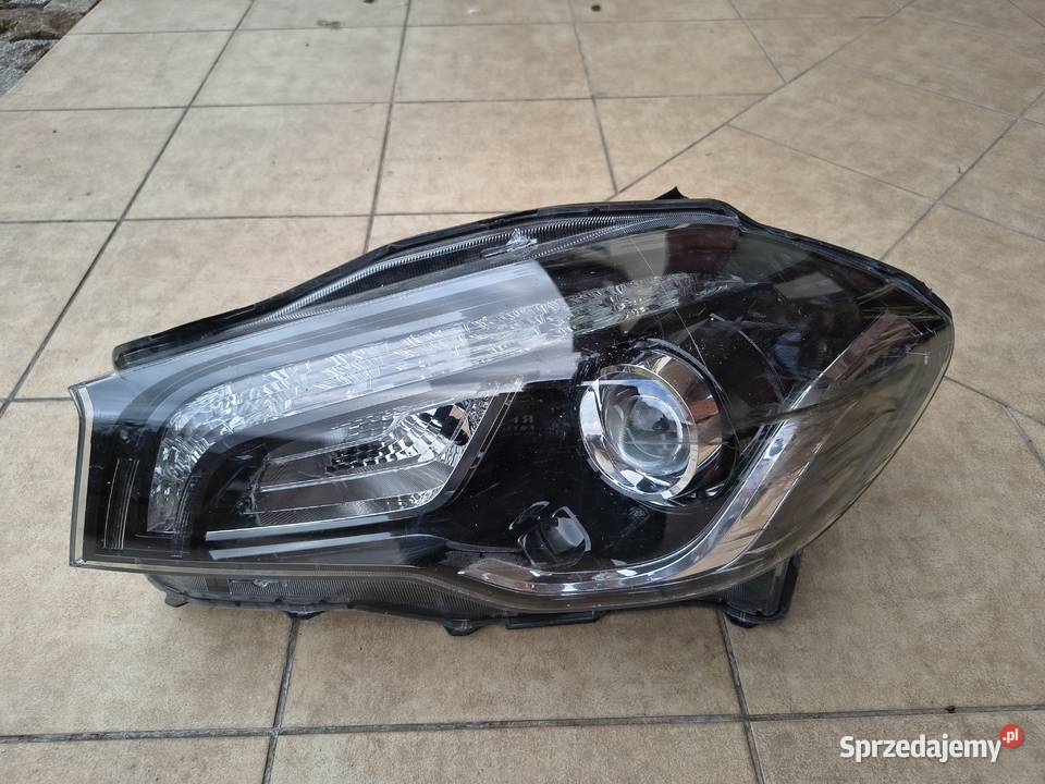 Lampa przód lewa Suzuki SX4 Scross lift Błonie
