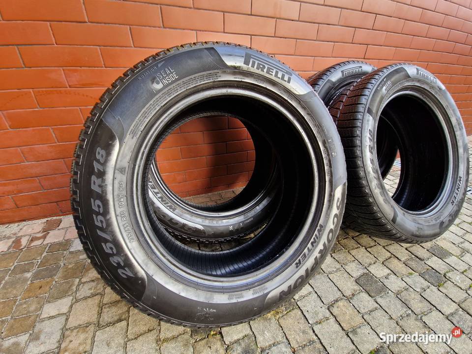 Komplet używanych opon zimowych Pirelli Scorpion 235 Bibice