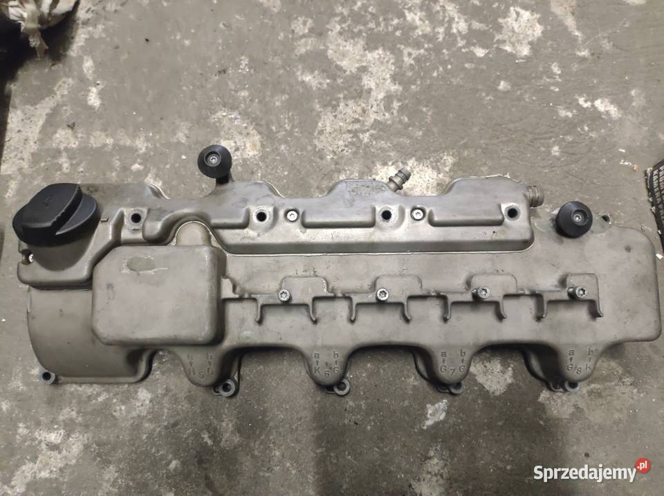 Pokrywa zaworów Mercedes m113 Łódź
