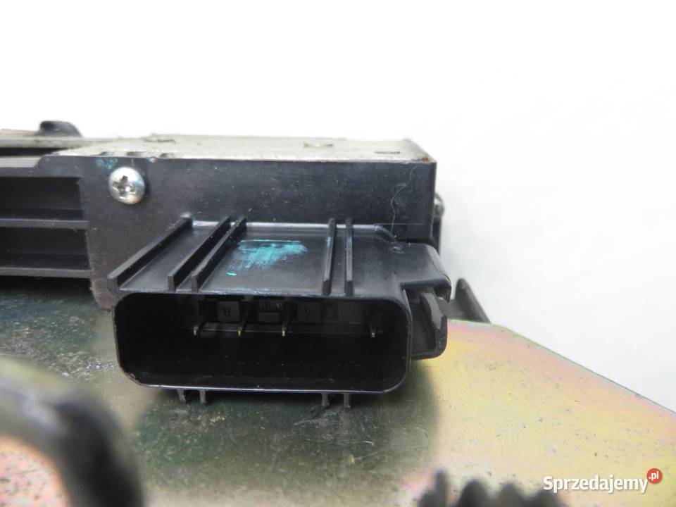 ZAMEK PRAWY PRZEDNI FORD FIESTA MK5 V osobowe sprzedam