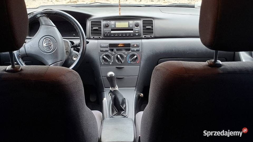 Toyota Corolla 16 benzyna 110 elektryczne szyby Samochody osobowe