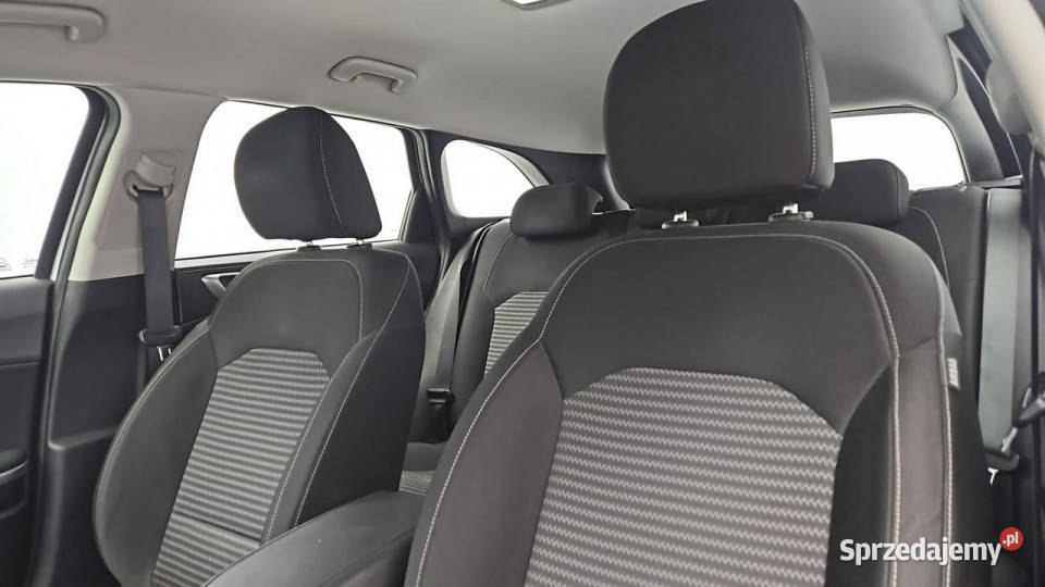 Kia Ceed 15 TGDI M Z Polskiego Salonu Faktura światła do jazdy dziennej Warszawa