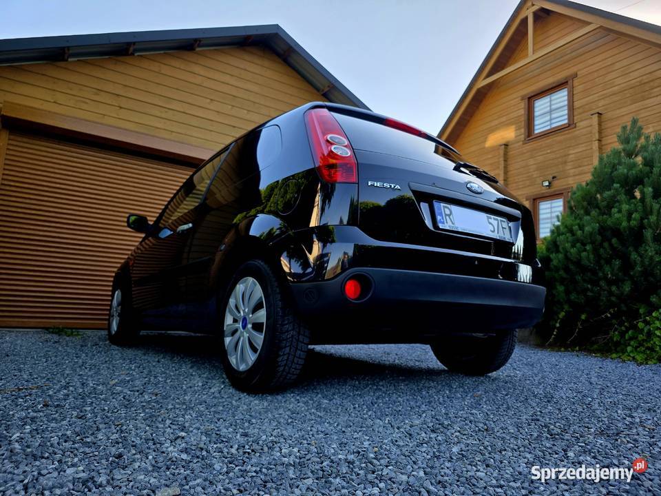Ford Fiesta 2005r 13 benzyna LPG Strzyżów