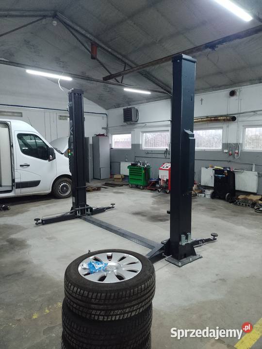 Sprzedam podnośnik samochodowy dwukolumnowy