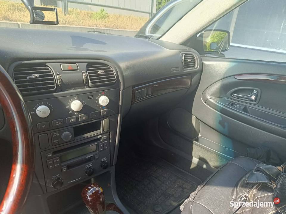 Volvo V40 20t t4 200 2001r Świdnik sprzedam