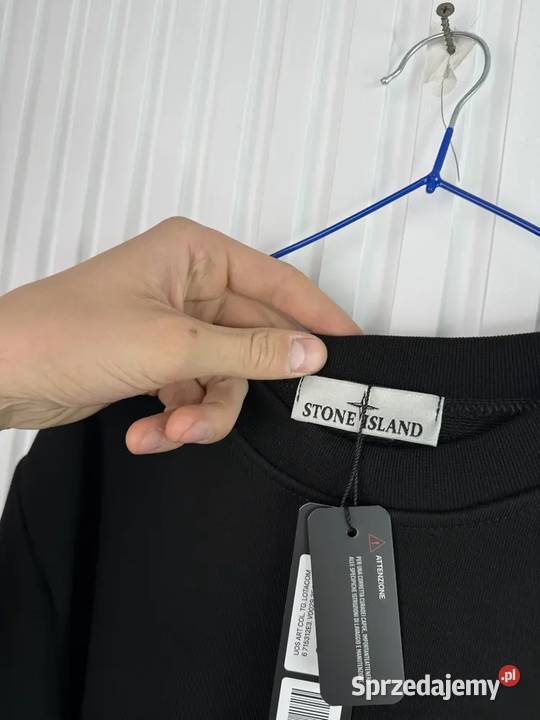 Bluza Stone Island czarna kolekcja 2024