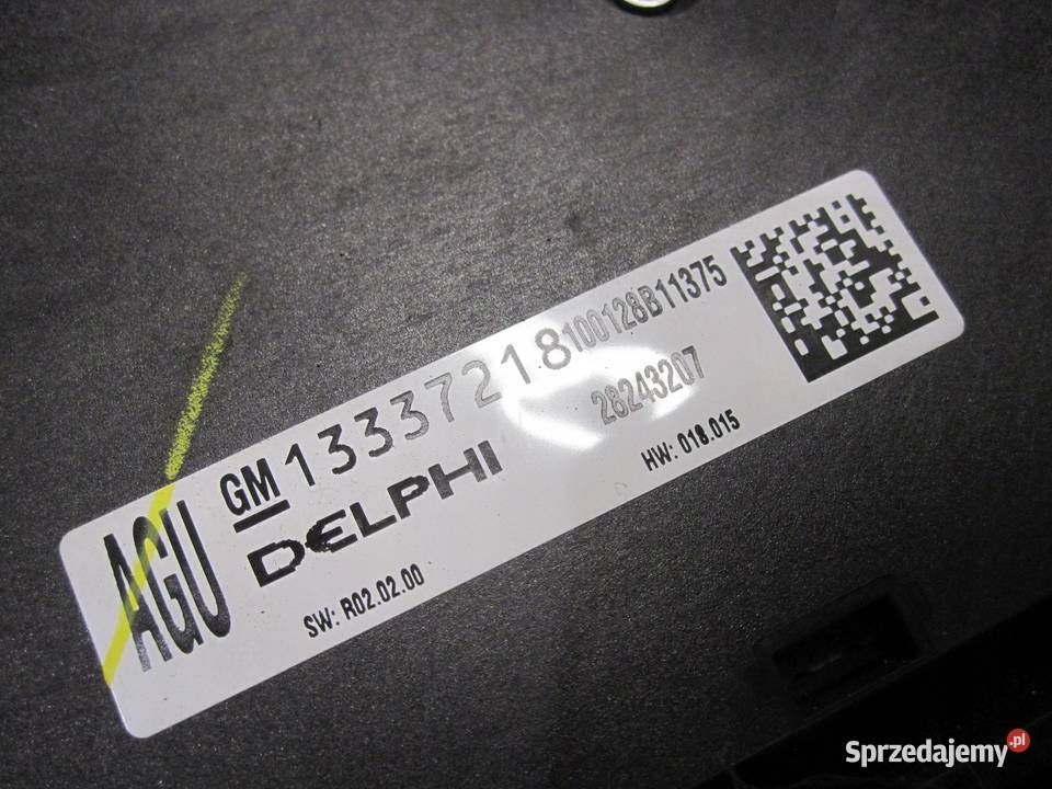 OPEL ASTRA J 10r panel nawiewu radia 13337218