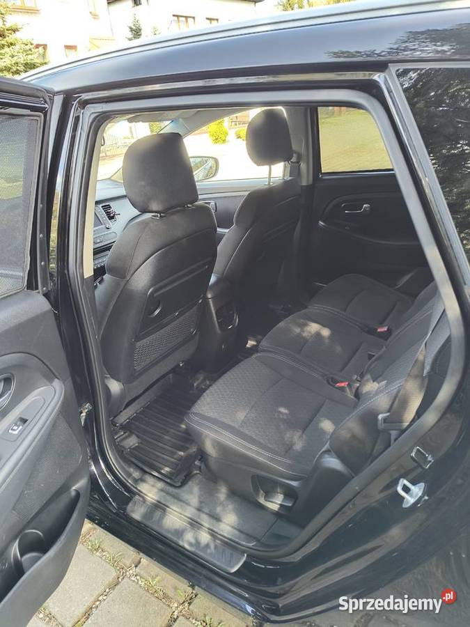 Kia Carens 7mio osobowa 140 przebiegu 1700cm3 Carens świętokrzyskie Starachowice